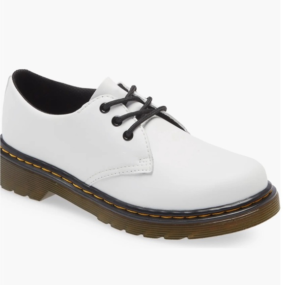 Dr. Martens Other - Dr Martins 1461 Derby White.